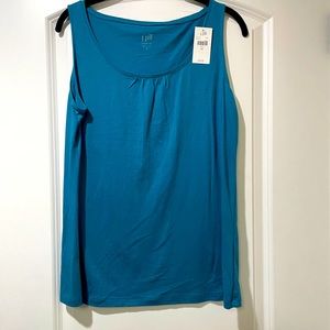 NEW WITH TAGS J. Jill tank - Size M